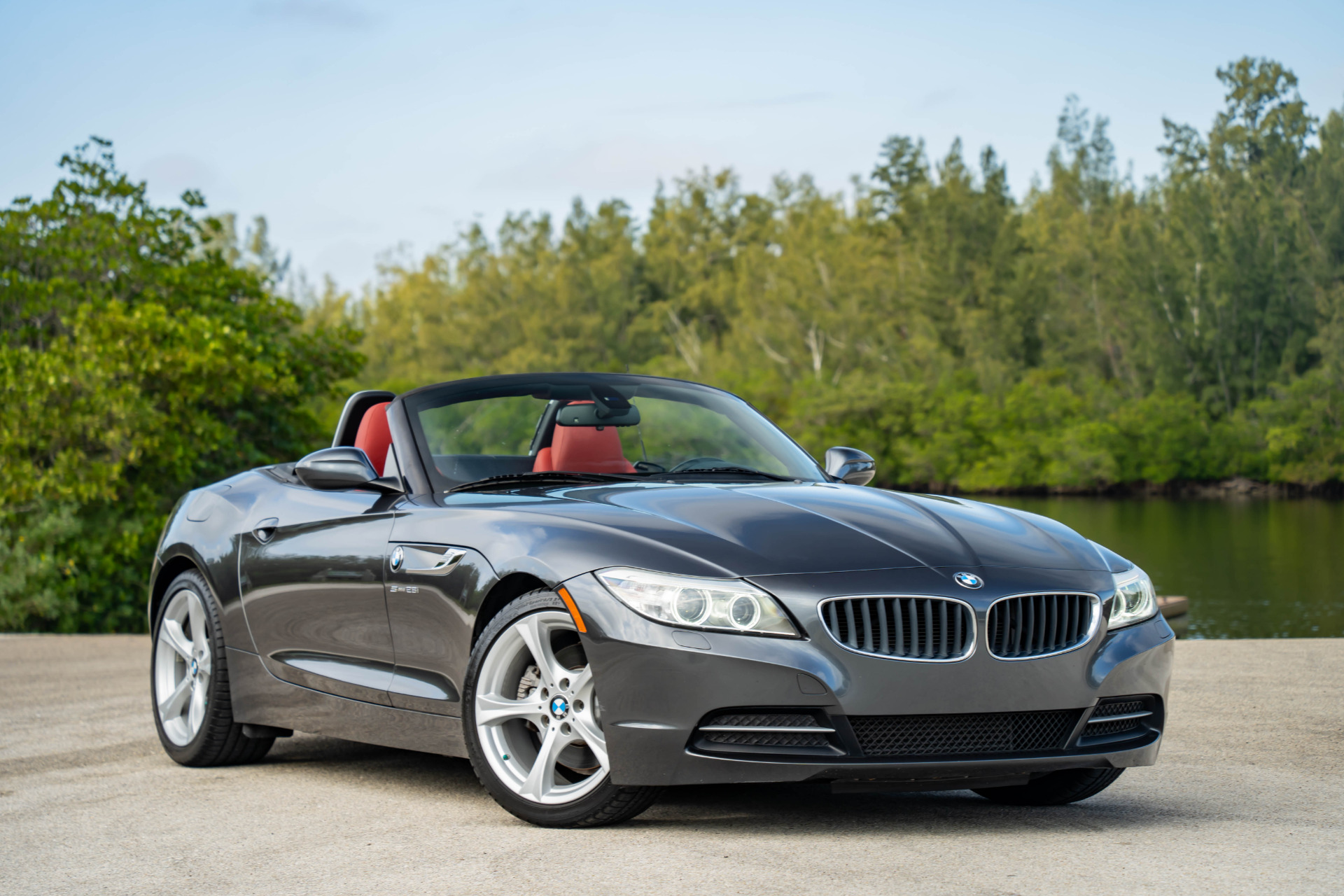 Used-2016-BMW-Z4-sDrive28i-