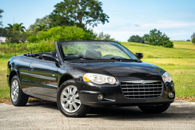 Used 2004 Chrysler Sebring Touring for sale $7,990 at VB Autosports in Vero Beach FL
