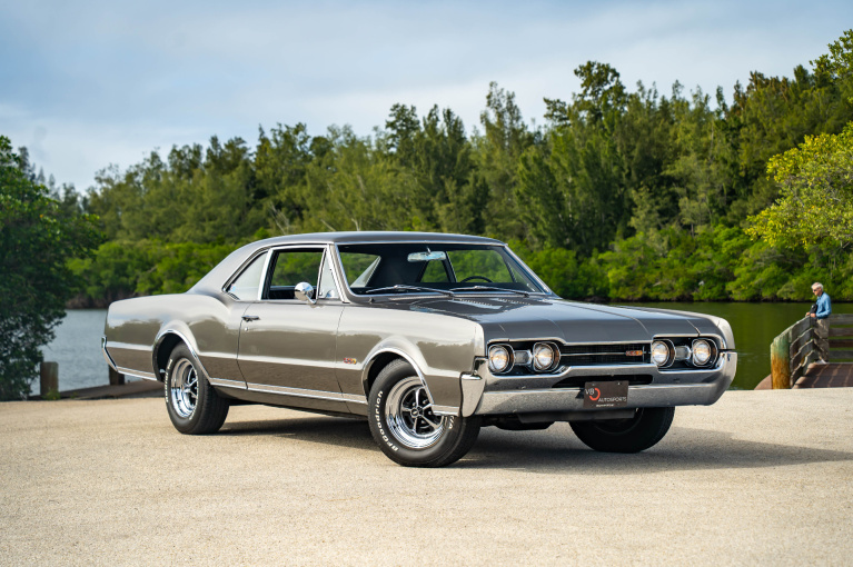 Used 1967 Oldsmobile 442 for sale $49,990 at VB Autosports in Vero Beach FL