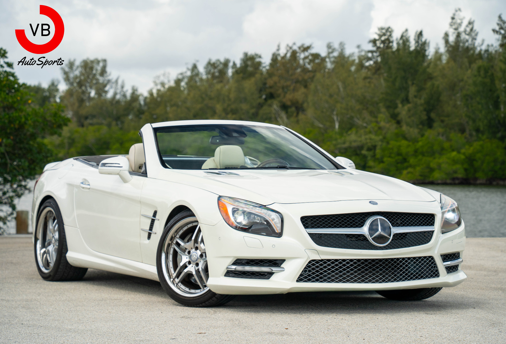 2013 Mercedes-Benz SL-Class SL550