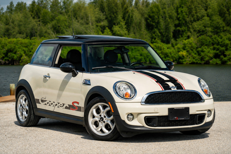 Used 2011 MINI Cooper S for sale $10,900 at VB Autosports in Vero Beach FL