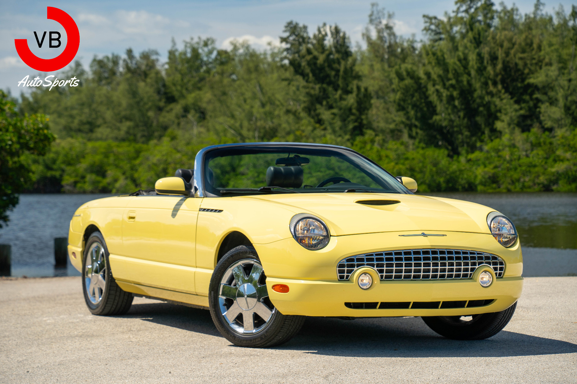 2002 Ford Thunderbird