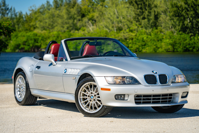 Used 2001 BMW Z3 3.0i for sale $19,900 at VB Autosports in Vero Beach FL