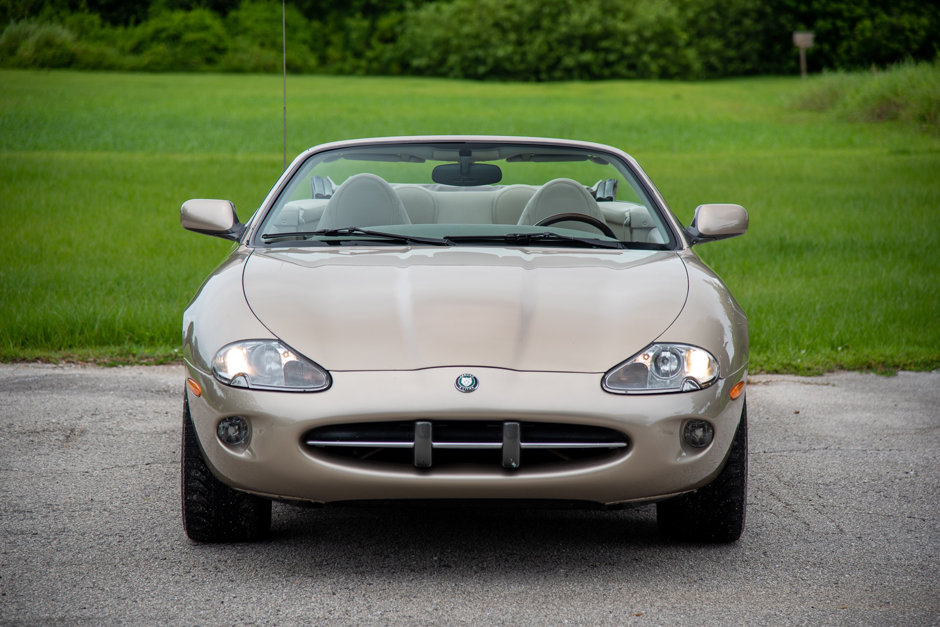 国宝 2006 Jaguar XK8 Victory Edition | 427 Garage