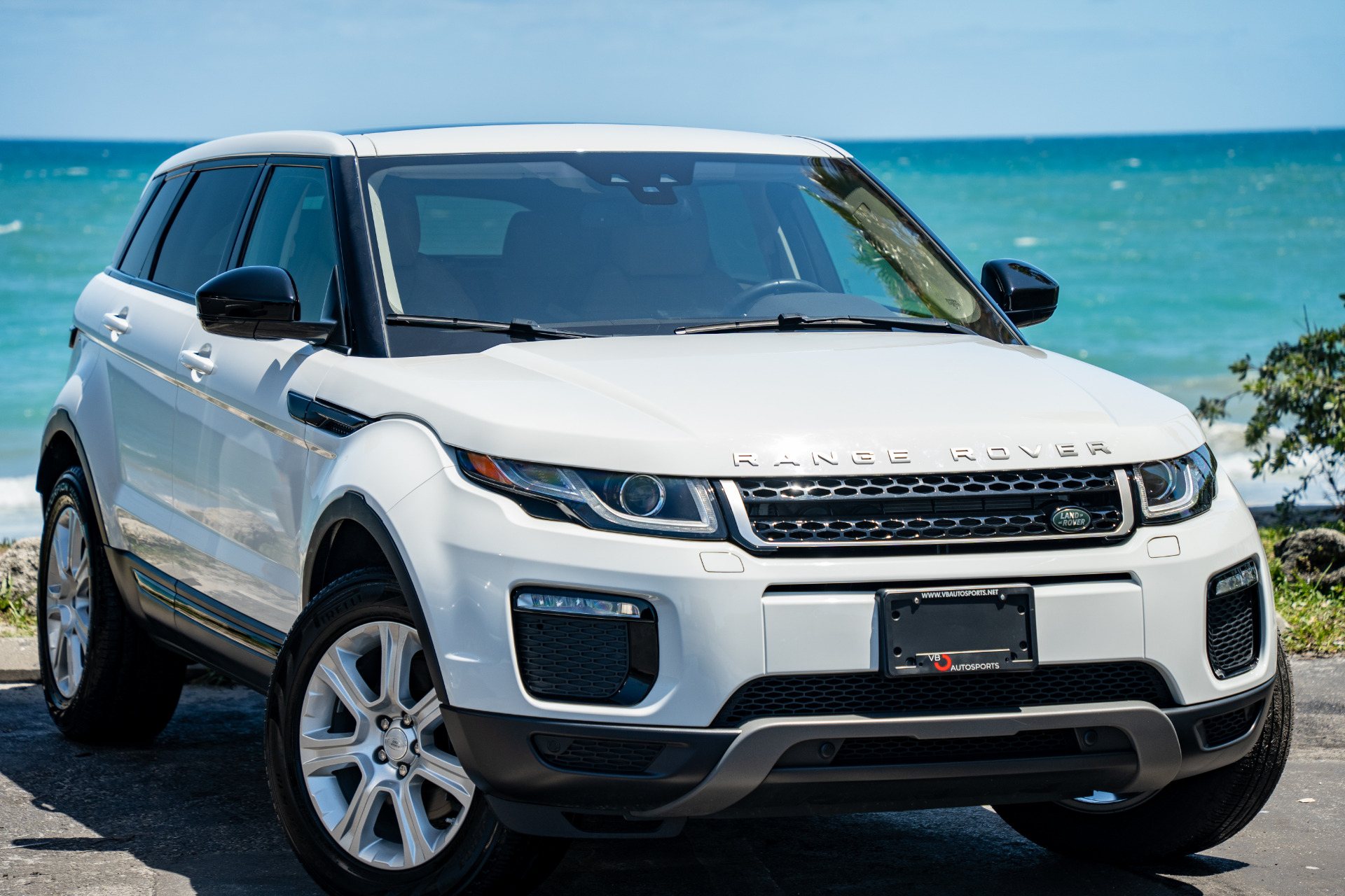 Pre Owned 2018 Land Rover Range Rover Evoque SE Premium For Sale