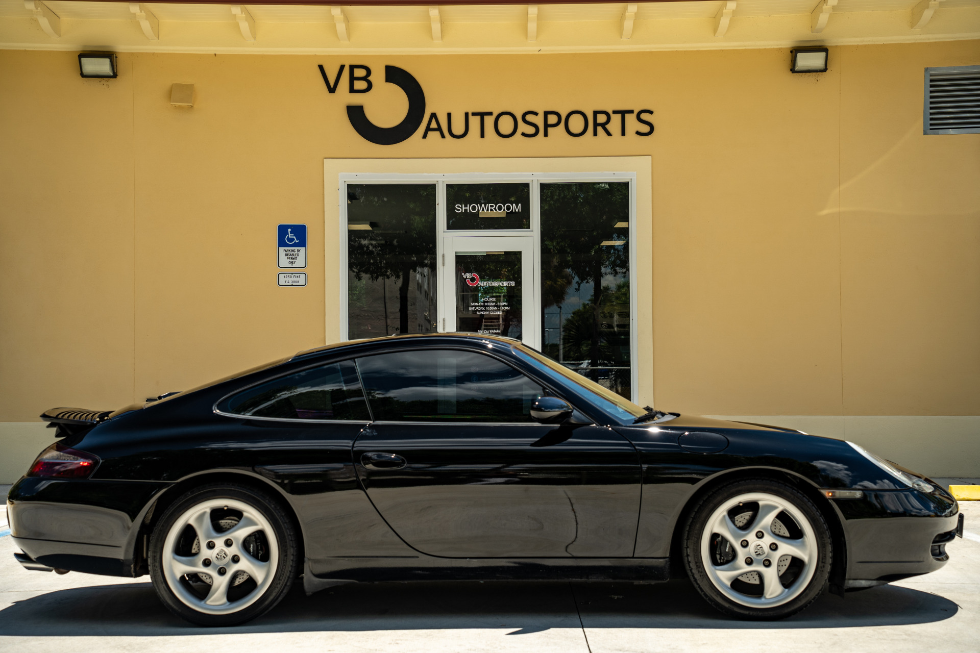 Pre-Owned 2001 Porsche 911 Carrera For Sale ($28,900) | VB Autosports Stock #VB340 Pre-Owned 2001 Porsche 911 Carrera For Sale ($28,900) | VB Autosports Stock #VB340