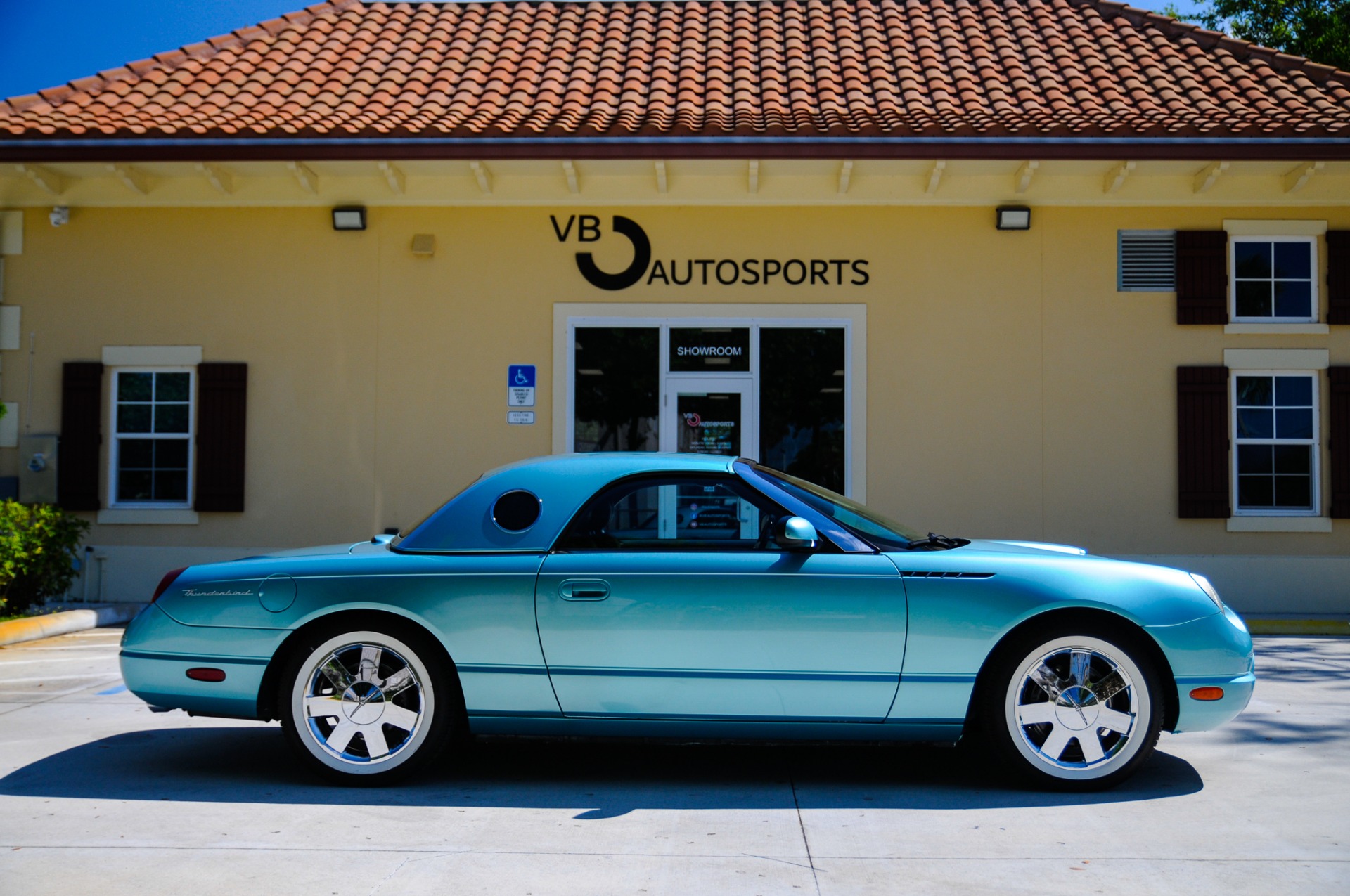 Pre-Owned 2002 Ford Thunderbird Deluxe For Sale (Sold) | VB