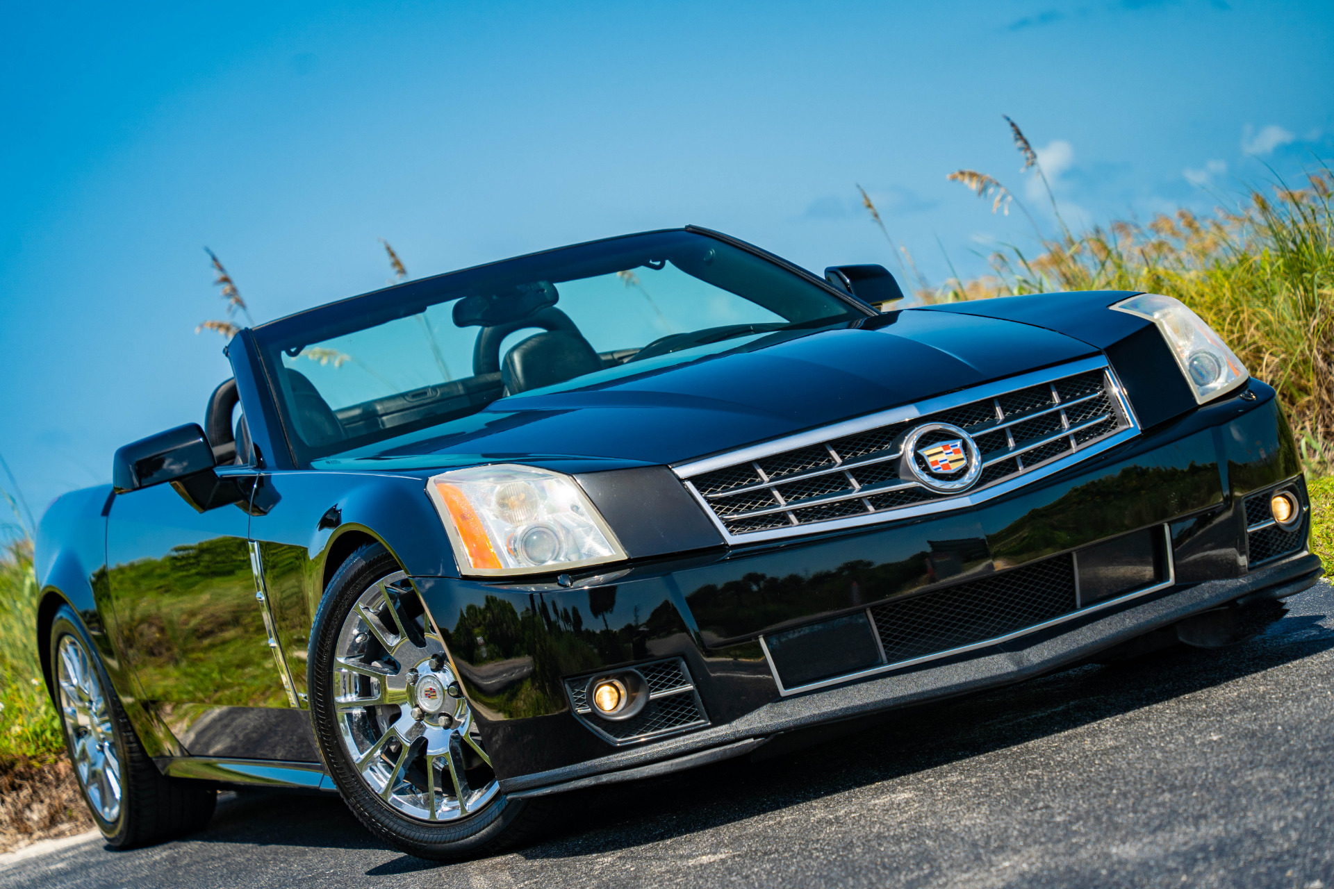Pre-Owned 2009 Cadillac XLR Platinum For Sale (Sold) | VB