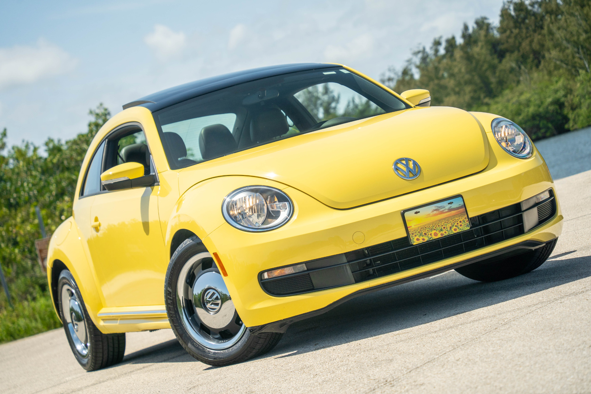 ヤ*ミ様 CHUMS BEETLE TYPE 1 2012 Pre-Owned 2012 Volkswagen Beetle 2.5L PZEV For Sale (Sold