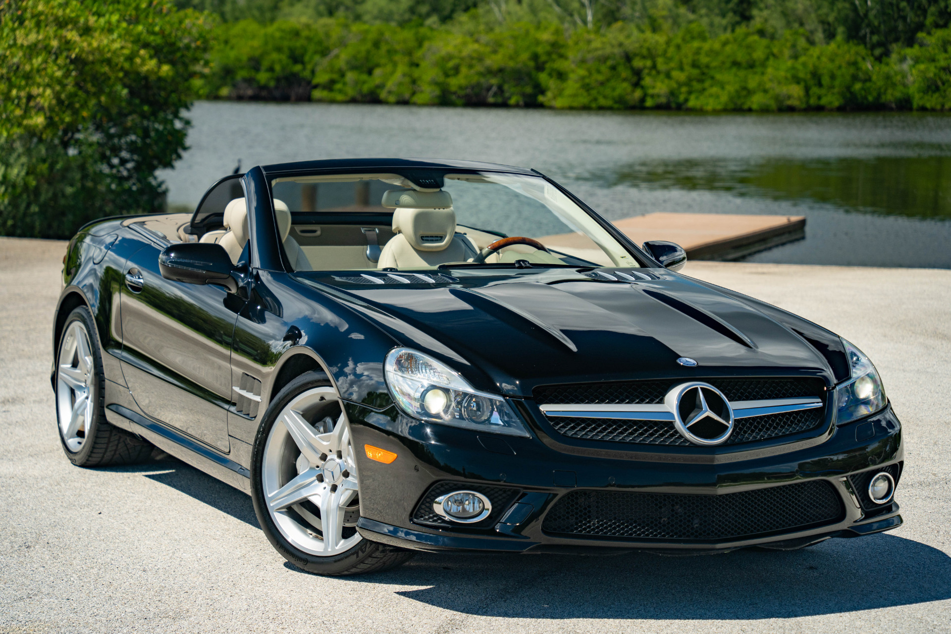 2009 Mercedes-Benz SL-Class SL550 - Photo 12