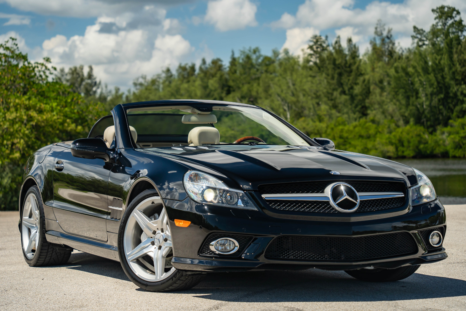 2009 Mercedes-Benz SL-Class SL550 - Photo 13