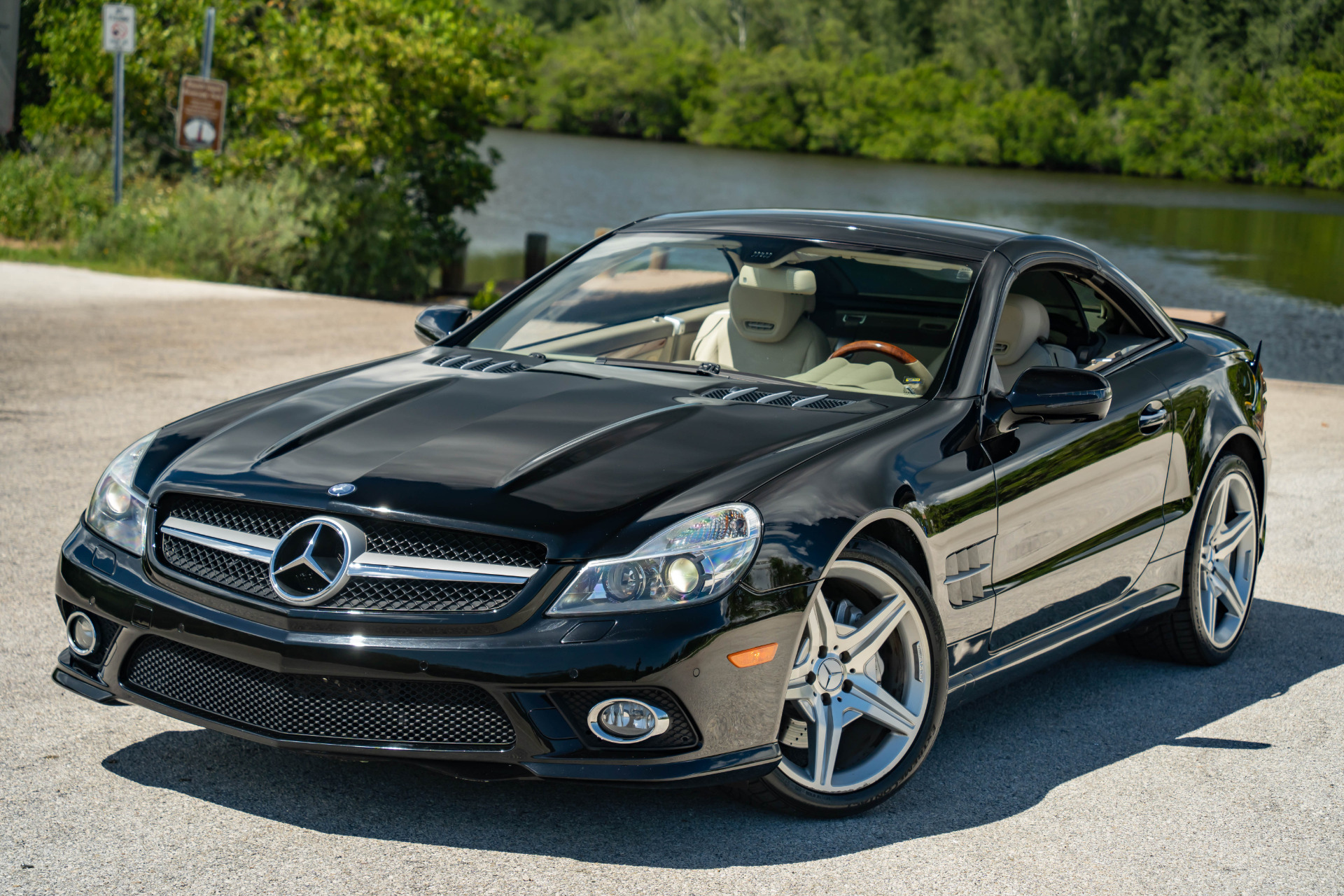 2009 Mercedes-Benz SL-Class SL550 - Photo 34