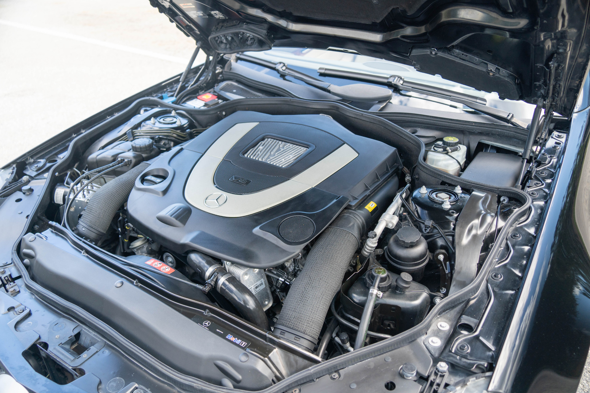 2009 Mercedes-Benz SL-Class SL550 - Photo 64