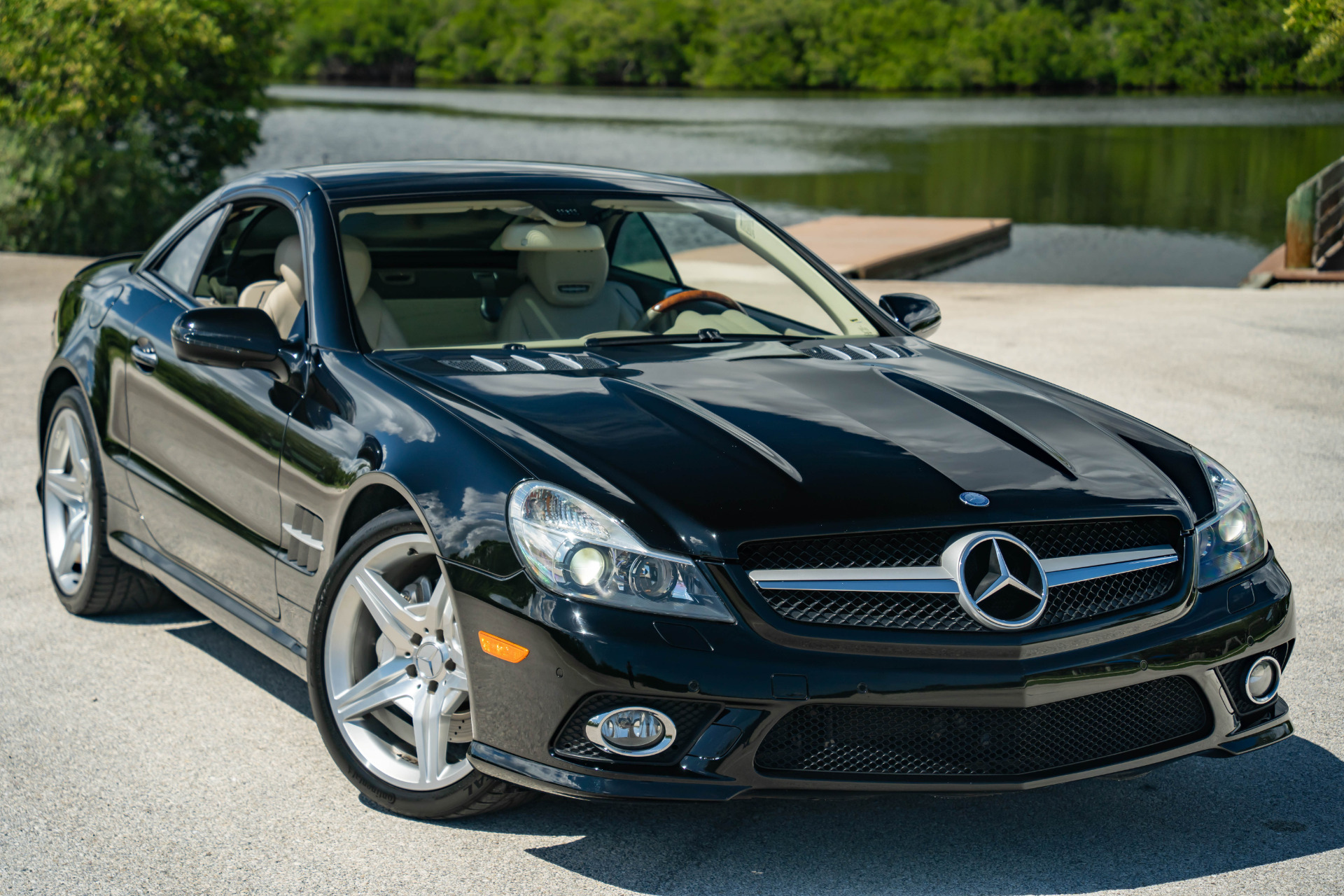 2009 Mercedes-Benz SL-Class SL550 - Photo 7