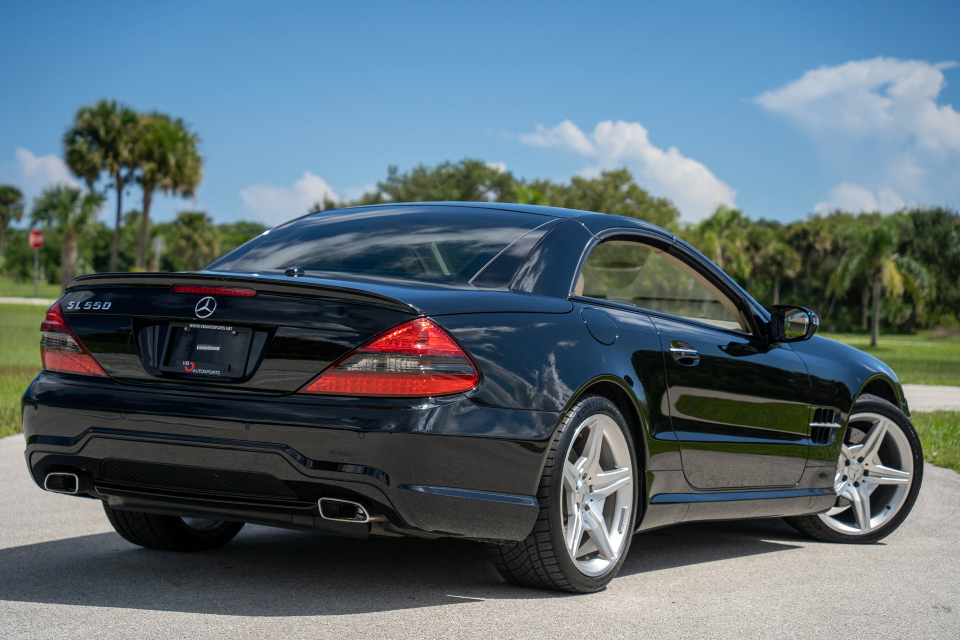 2009 Mercedes-Benz SL-Class SL550 - Photo 71