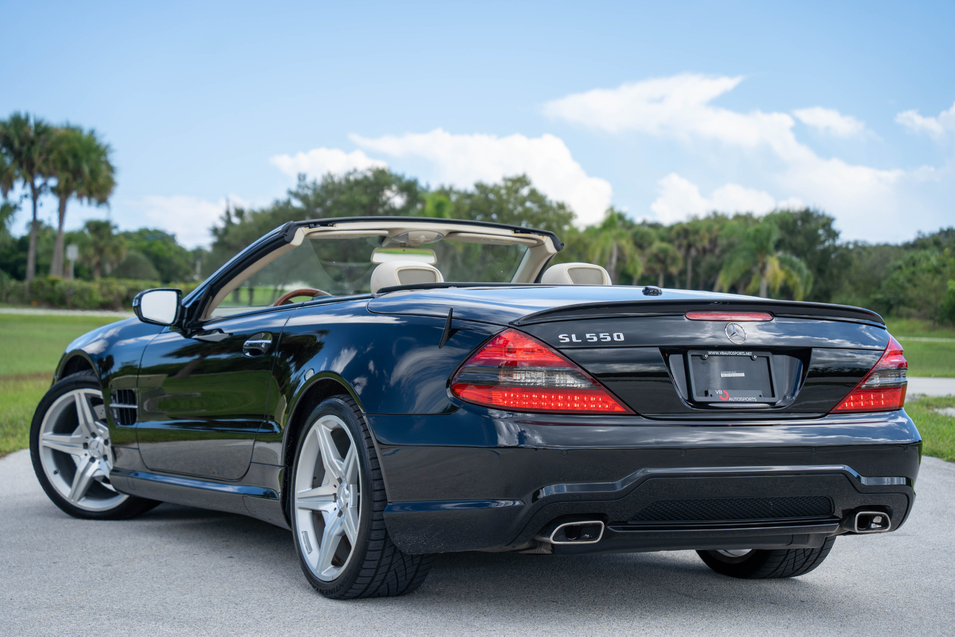 2009 Mercedes-Benz SL-Class SL550 - Photo 72