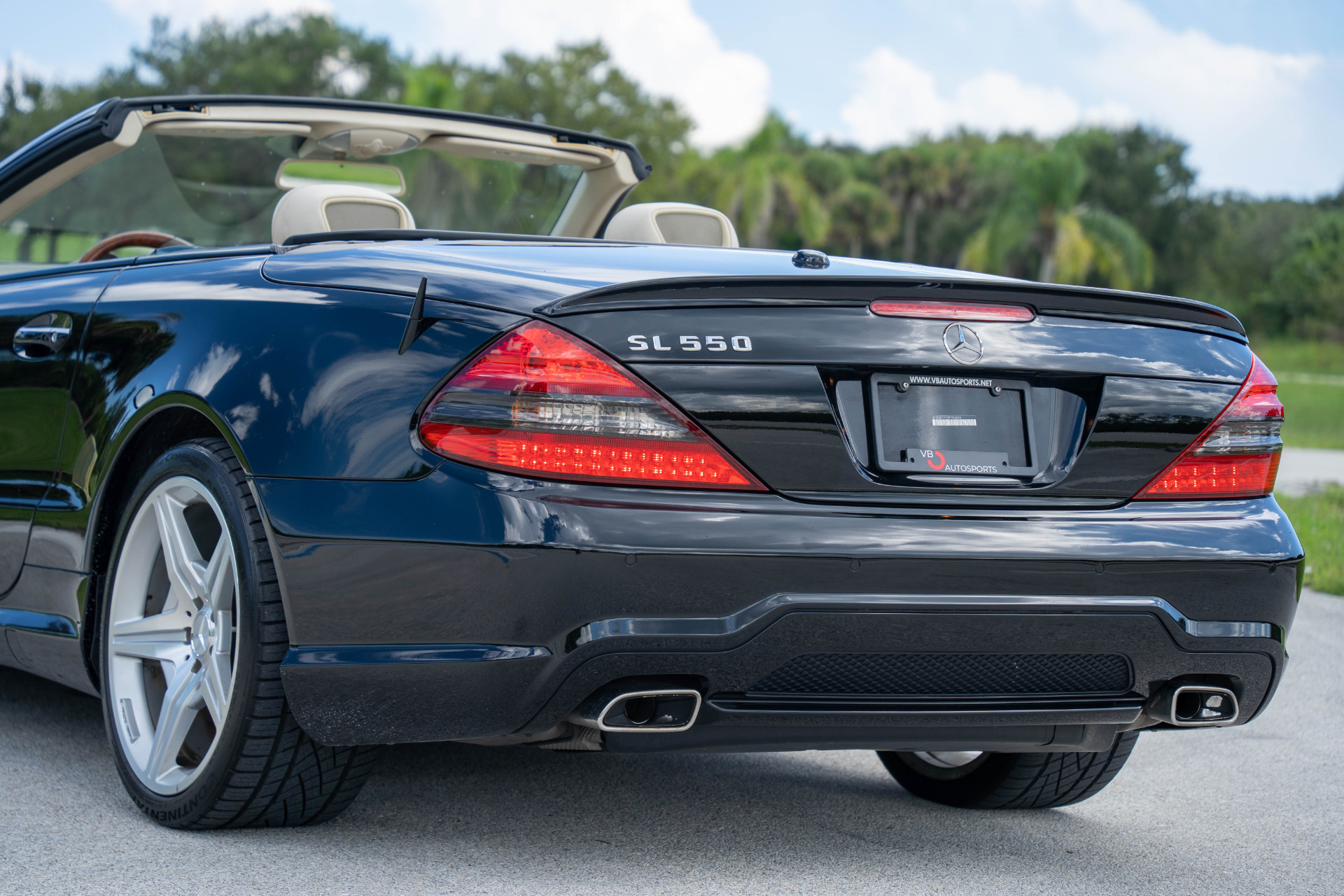 2009 Mercedes-Benz SL-Class SL550 - Photo 73